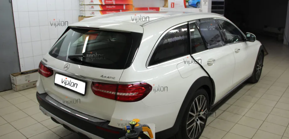 Mercedes-Benz E-Класс универсал 3 Mercedes-Benz E-Класс универсал 3