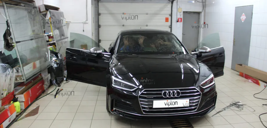 Audi А-5 Sportback: тонирование 6 Audi А-5 Sportback: тонирование 6