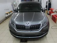 Skoda Kodiaq: Антигравийная защита