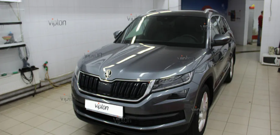 Skoda Kodiaq: Антигравийная защита 12 Skoda Kodiaq: Антигравийная защита 12