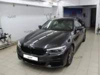 BMW 5er (G-30): Антигравийное покрытие
