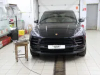 Porsche Macan LLUMAR GLOSS PPF.