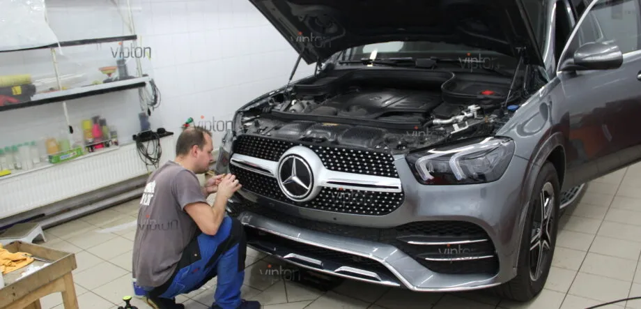 Mercedes-Benz GLE:LLUMAR GLOSS PPF. 7 Mercedes-Benz GLE:LLUMAR GLOSS PPF. 7