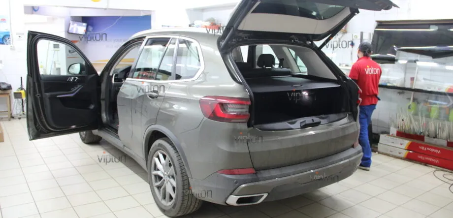 BMW X5:Бронирование стекол 6 BMW X5:Бронирование стекол 6