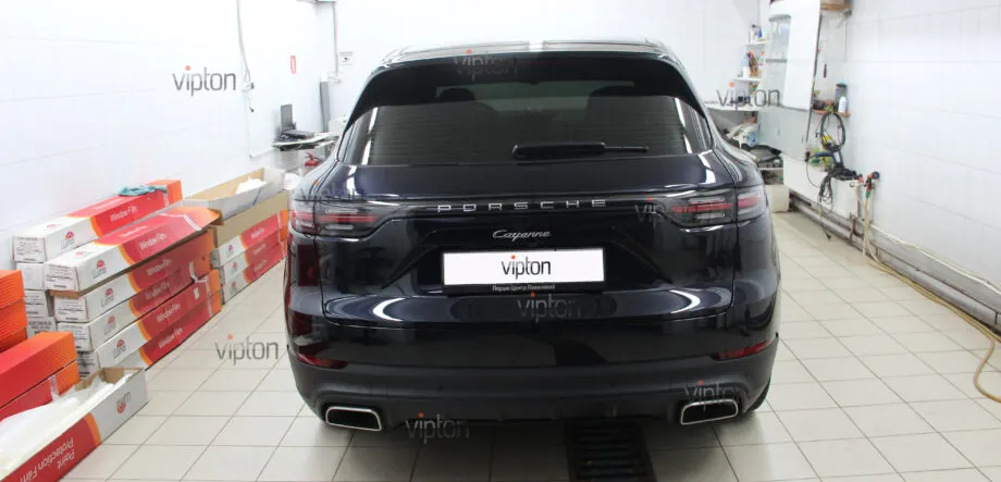 Porsche Cayenne SPARKS TOP. 1 Porsche Cayenne SPARKS TOP. 1