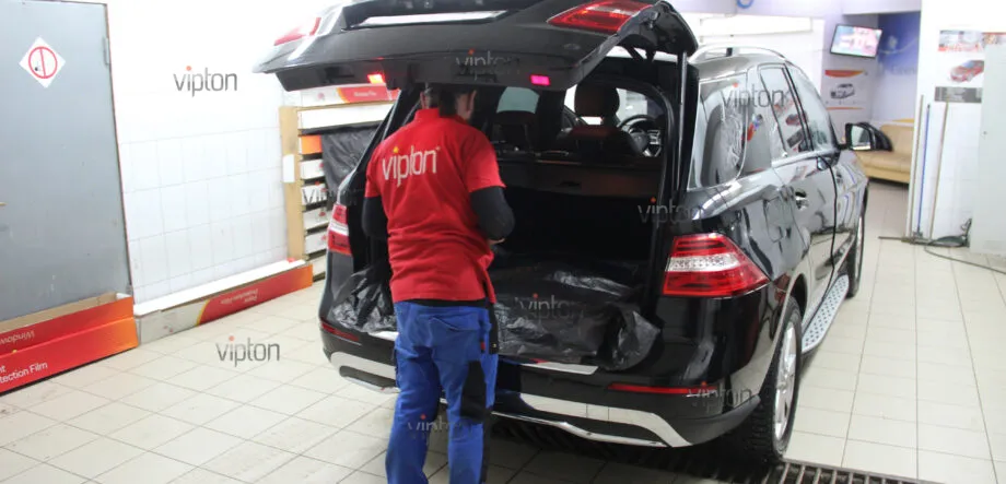 Mercedes-Benz ML350 1 Mercedes-Benz ML350 1