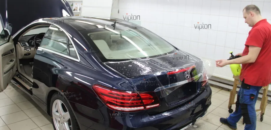 Mercedes-Benz E-Класс 8 Mercedes-Benz E-Класс 8