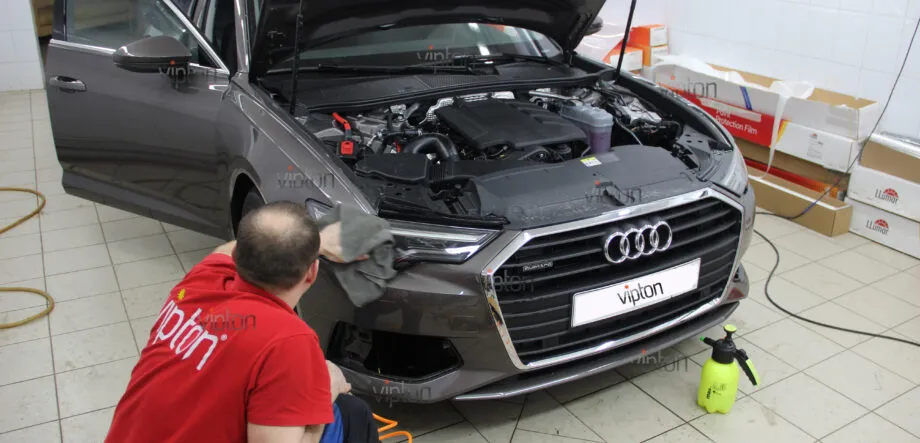 Audi A6:  расширенный пакет 2