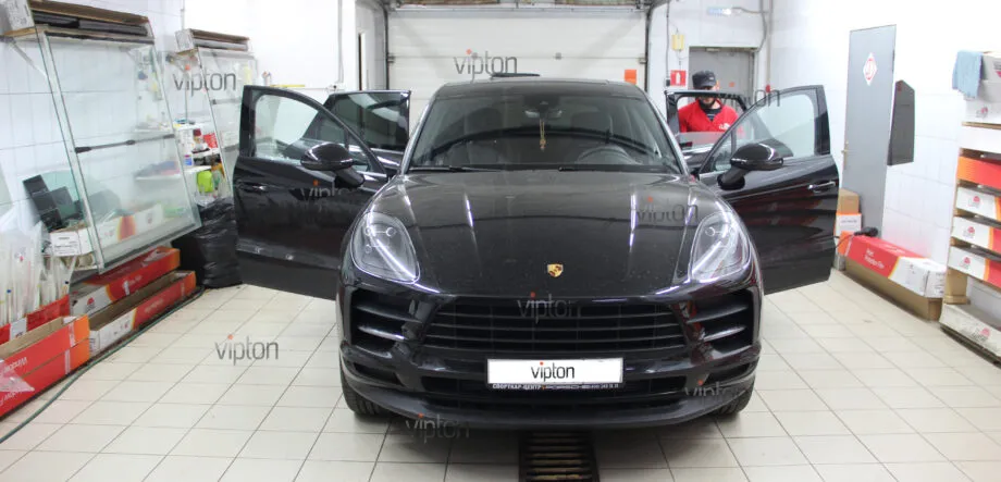 Porsche Macan LLumar ATR 15 CH SR HPR 9 Porsche Macan LLumar ATR 15 CH SR HPR 9