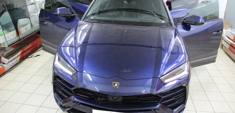 Lamborghini Urus LLumar ATR 15 CH SR HPR 6 Lamborghini Urus LLumar ATR 15 CH SR HPR 6