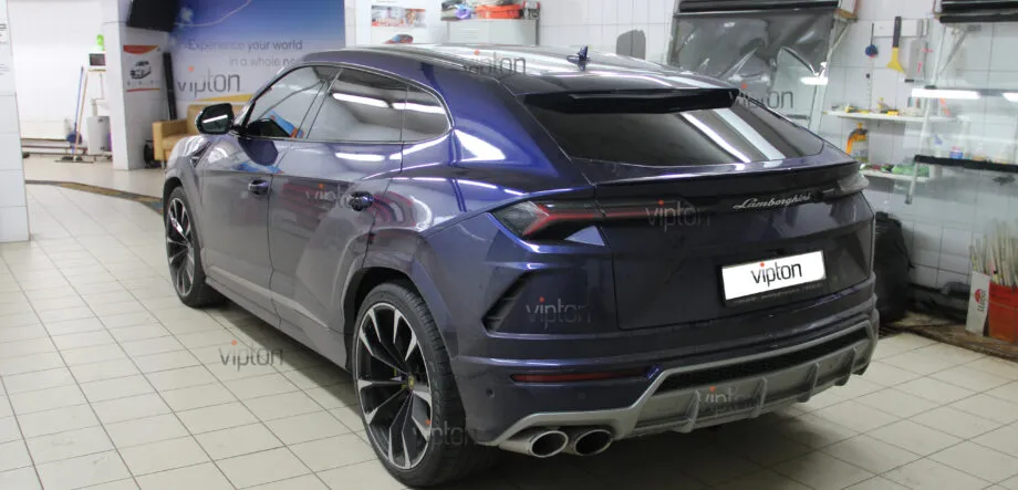 Lamborghini Urus LLumar ATR 15 CH SR HPR 3 Lamborghini Urus LLumar ATR 15 CH SR HPR 3
