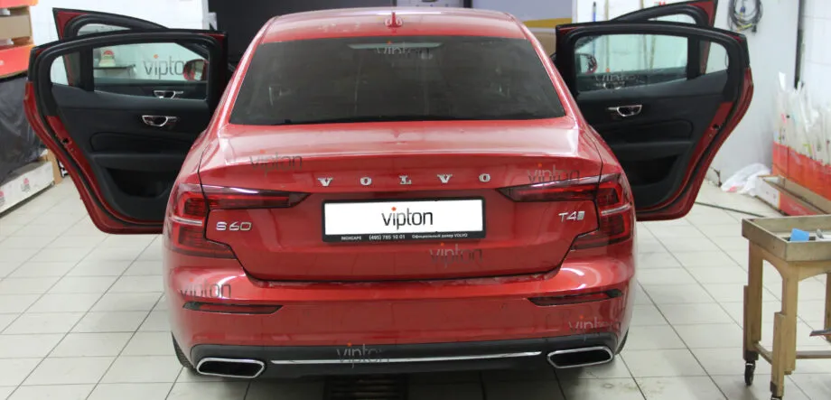 Volvo S60 LLumar ATR 15 CH SR HPR. 1 Volvo S60 LLumar ATR 15 CH SR HPR. 1