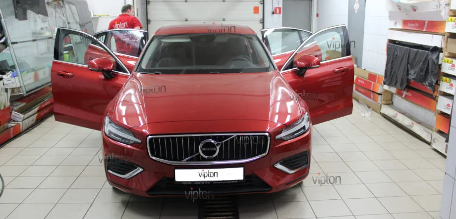 Volvo S60 LLumar ATR 15 CH SR HPR. 6 Volvo S60 LLumar ATR 15 CH SR HPR. 6