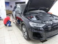 Audi Q7: расширенный пакет
