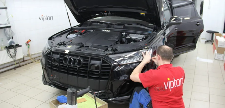 Audi Q7: расширенный пакет 1 Audi Q7: расширенный пакет 1