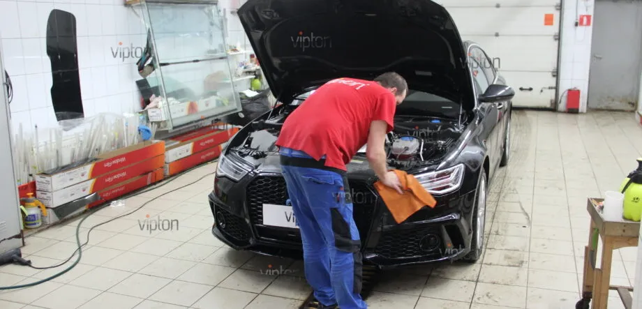 Audi A6: бронирование фар 1 Audi A6: бронирование фар 1
