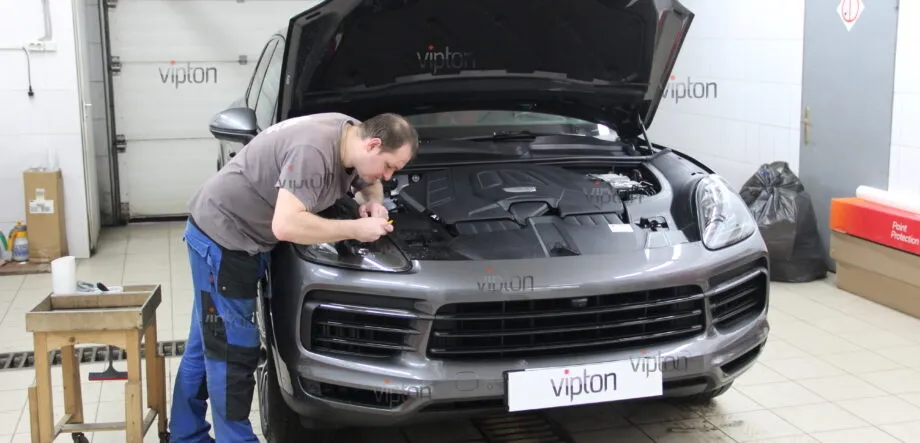 Porsche Cayenne: бронирование фар 7 Porsche Cayenne: бронирование фар 7