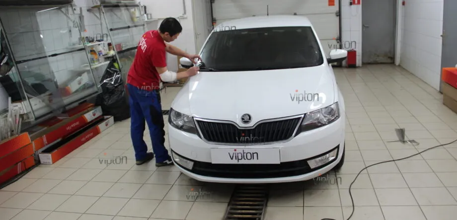 Skoda Octavia: тонировка а/м полностью 1 Skoda Octavia: тонировка а/м полностью 1