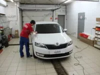 Skoda Octavia: тонировка а/м полностью