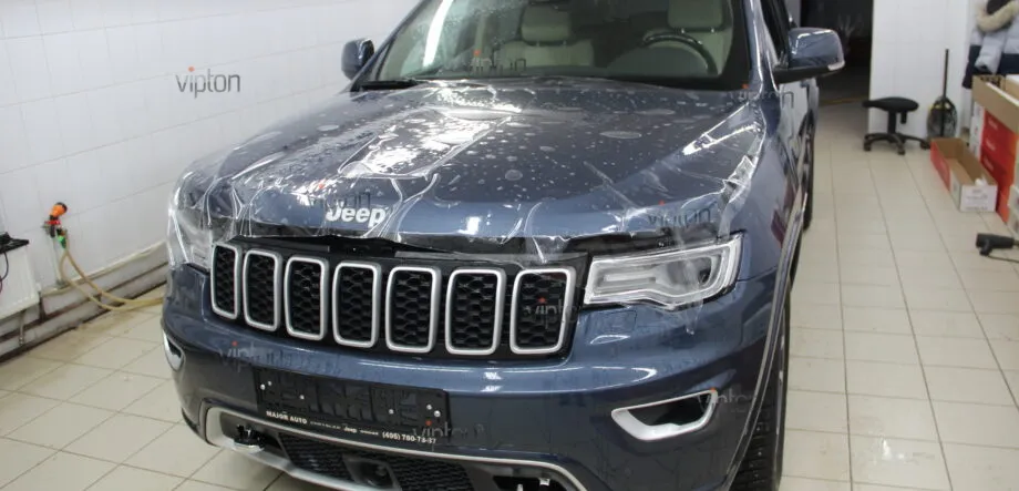 Jeep Grand Cherokee: расширенный пакет 9 Jeep Grand Cherokee: расширенный пакет 9