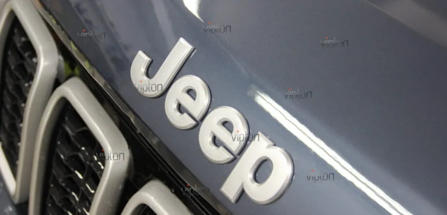 Jeep Grand Cherokee: расширенный пакет 7 Jeep Grand Cherokee: расширенный пакет 7