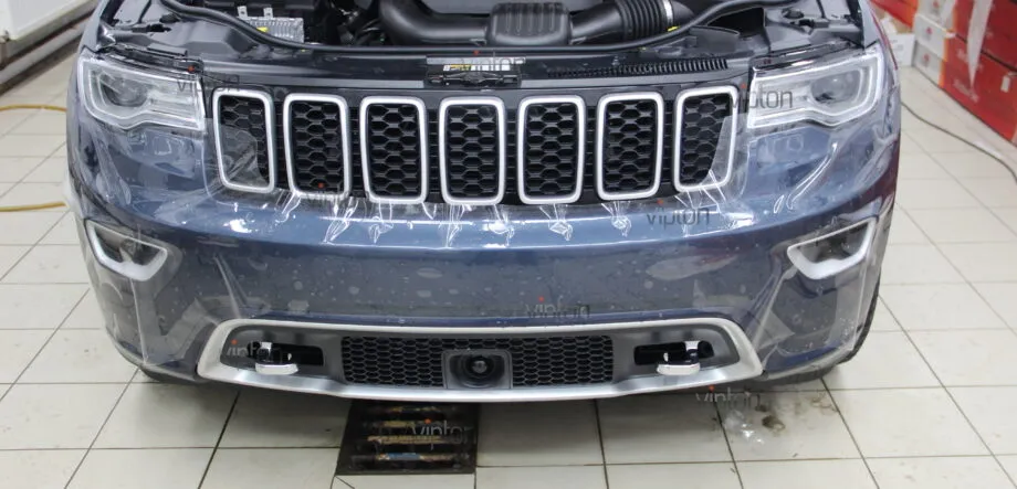 Jeep Grand Cherokee: расширенный пакет 5 Jeep Grand Cherokee: расширенный пакет 5