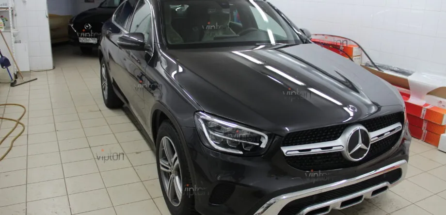 Mercedes-Benz GLC 5 Mercedes-Benz GLC 5