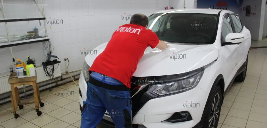 Nissan Qashqai LLUMAR Platinum Plus PPF 12 Nissan Qashqai LLUMAR Platinum Plus PPF 12