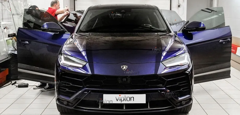 Lamborghini Urus 1 Lamborghini Urus 1