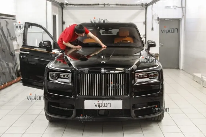 2-1-scaled — Rolls-Royce Cullinan | VIPTON