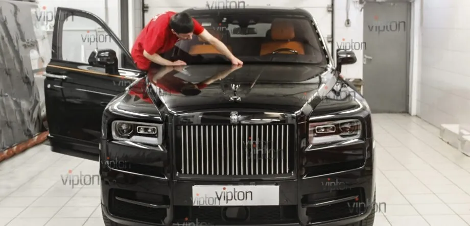 Rolls-Royce Cullinan 1 Rolls-Royce Cullinan 1