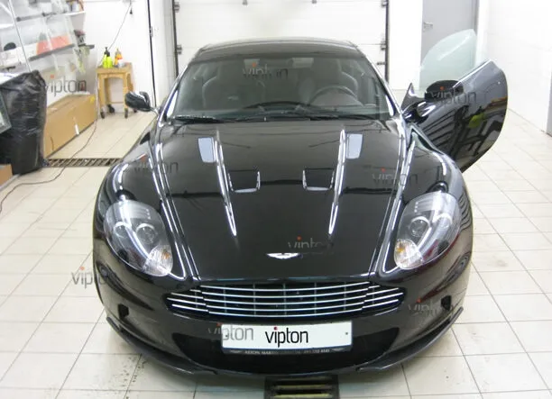Aston Martin DB9 4 Aston Martin DB9 4