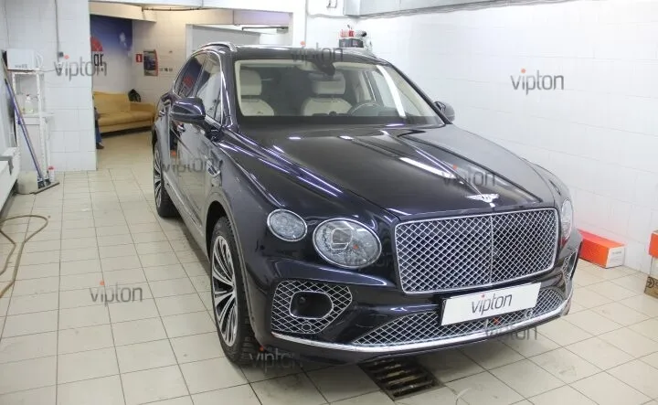 Bentley Bentayga 4 Bentley Bentayga 4