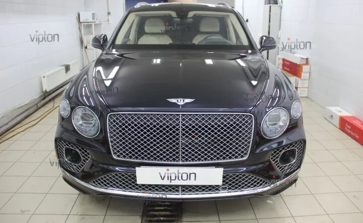 Bentley Bentayga 5 Bentley Bentayga 5